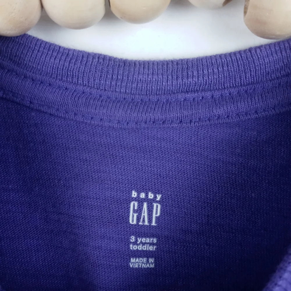 Baby Gap girls size 3T bright purple with neon flamingo pattern tshirt crewneck
